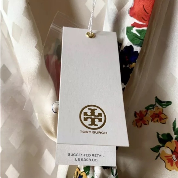 Tory Burch Silk Bow blouse size 4, NWT - Picture 3 of 4